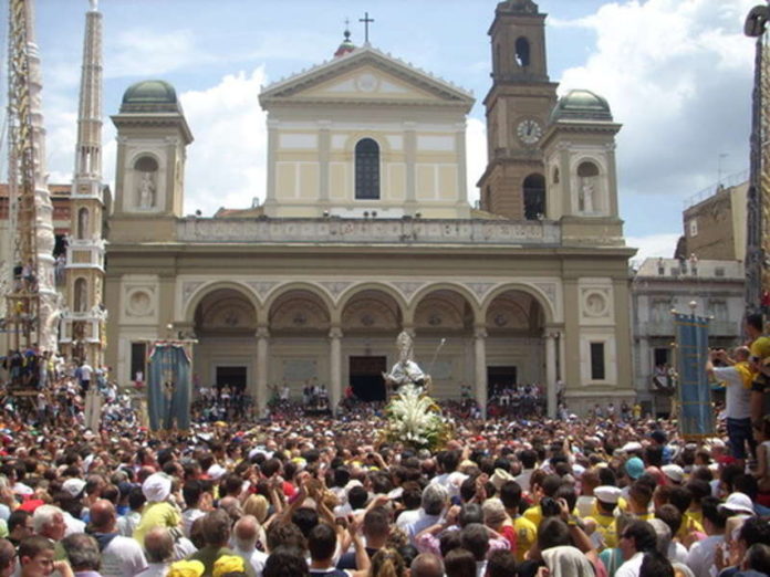 Festa dei Gigli a Nola