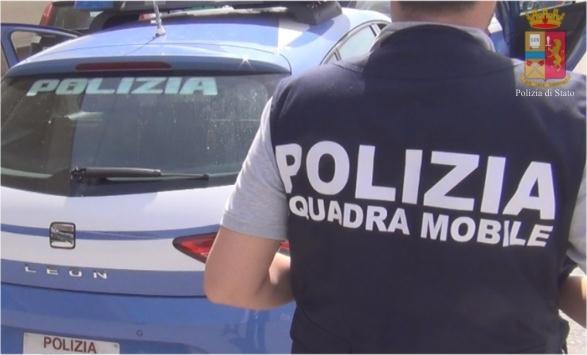 arrestato polizia di stato napoli