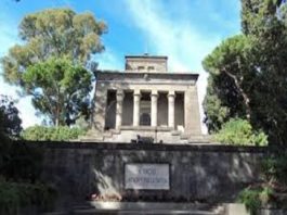 mausoleo posillipo (fonte foto web)